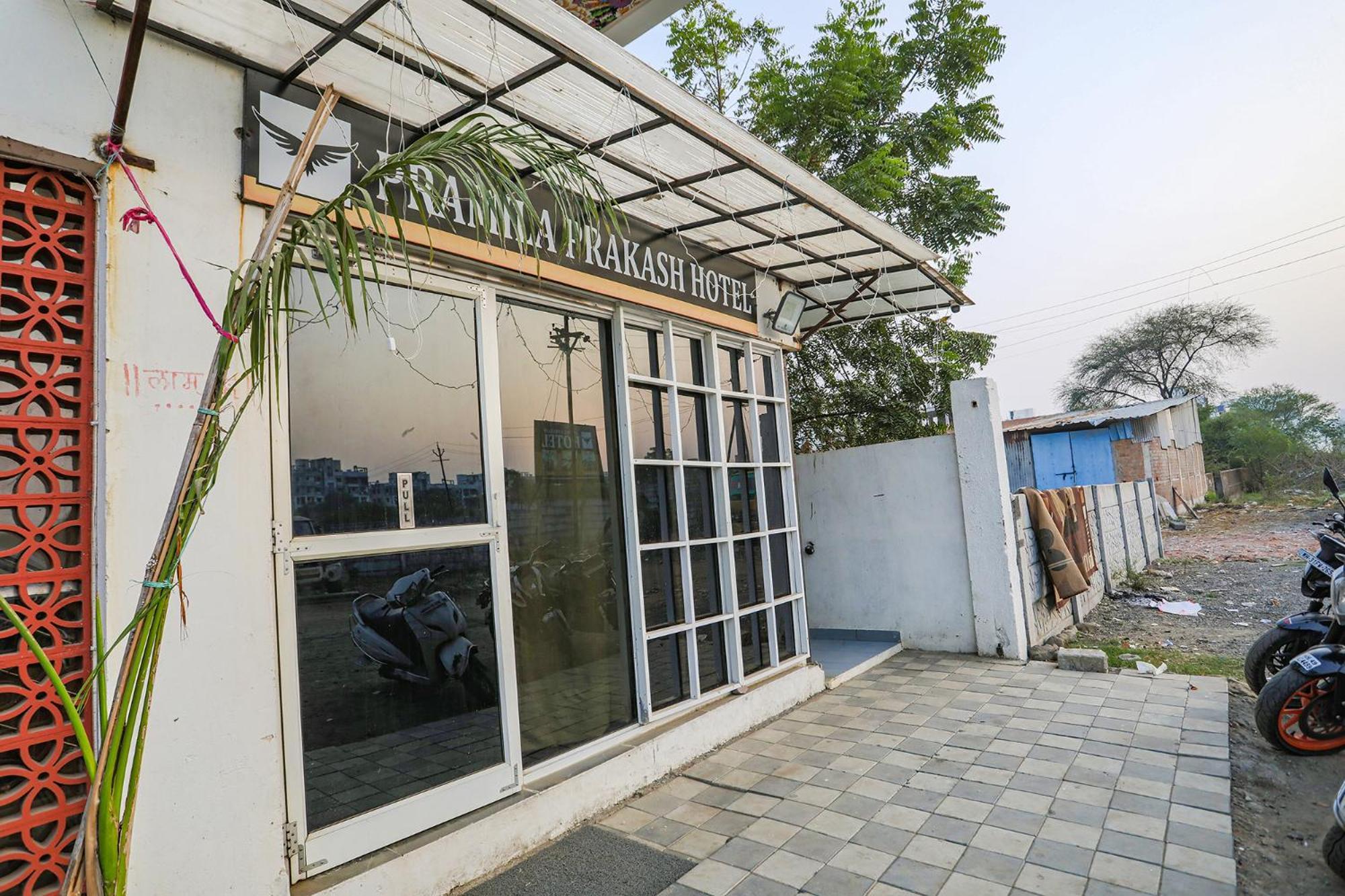 Fabexpress Pramila Prakash Otel Nagpur Dış mekan fotoğraf